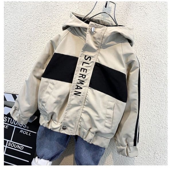Veste doublée sophistiquée à fermeture éclair pour garçon