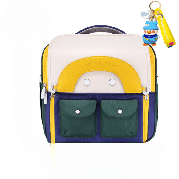 Cartable marternelle pour garçon jaune présenté sur fond blanc