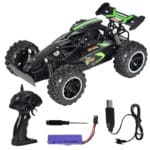 Voiture télécommandée pour enfant spéciale drift et cascade présentée sur fond blanc avec sa manette et ses accessoires