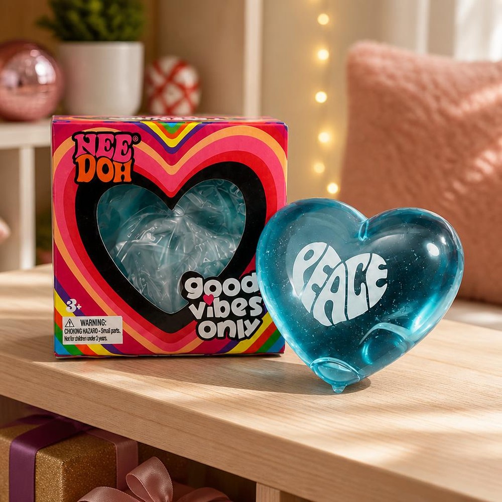Jouet Squishy Needoh garçon anti-stress en cœur translucide – Image 3