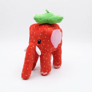 Une peluche Brainrot L'éléphant fraise Sammy vs Jandel rouge en forme d’éléphant, avec des motifs de fraises, des défenses blanches et une feuille verte sur la tête, posée sur un fond blanc.