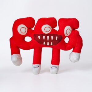 Une peluche rouge en forme de personnage souriant avec trois yeux, des dents blanches et des mains et pieds blancs, la peluche Brainrot 666 Sammy vs Jandel, sur fond blanc.
